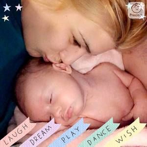 Meet your Posher, Nikita